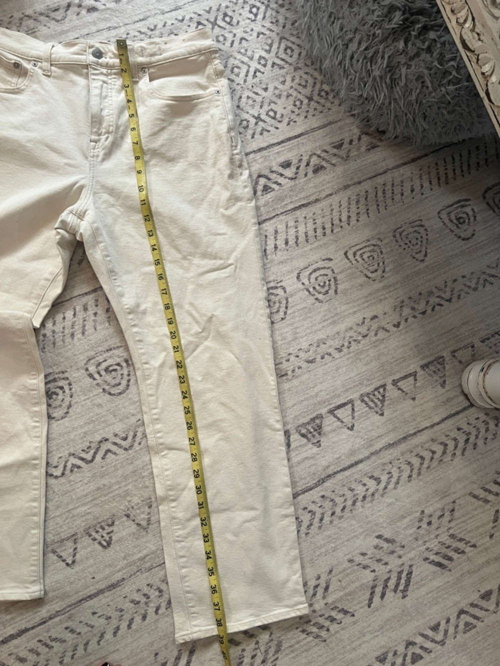 Madewell White Straight-Leg Jeans - Picture 5 of 11